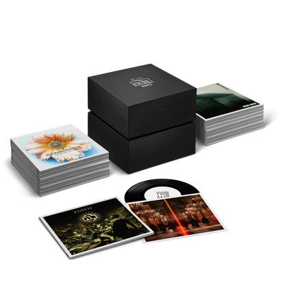 XXXIII: Limited Edition Collector’s Vinyl Box (33 x 7‘‘s) [ vinyl ]
